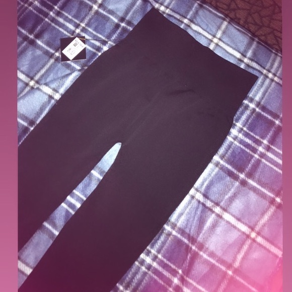 BNWT Revamped woman’s size extra small leggings - Picture 5 of 9